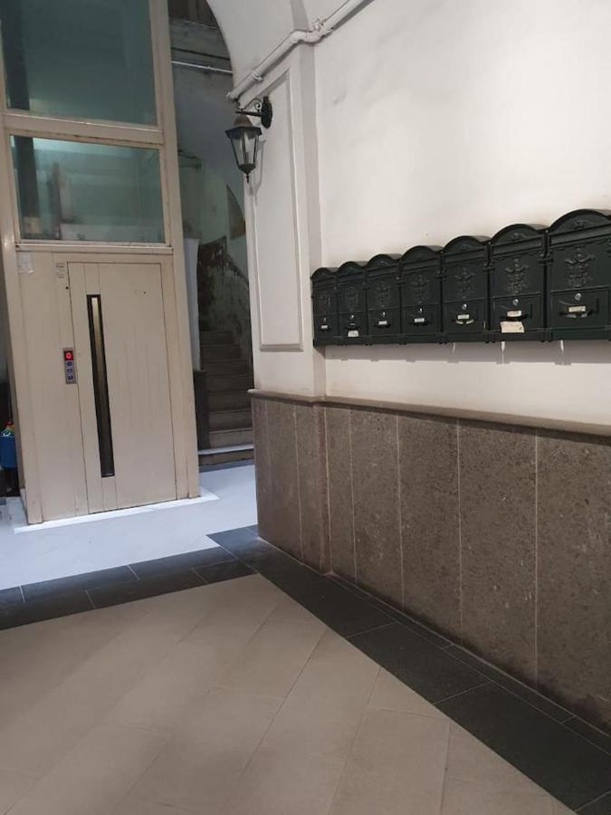 Appartement Traversa Toledo, Intero Al Plebiscito Napels
