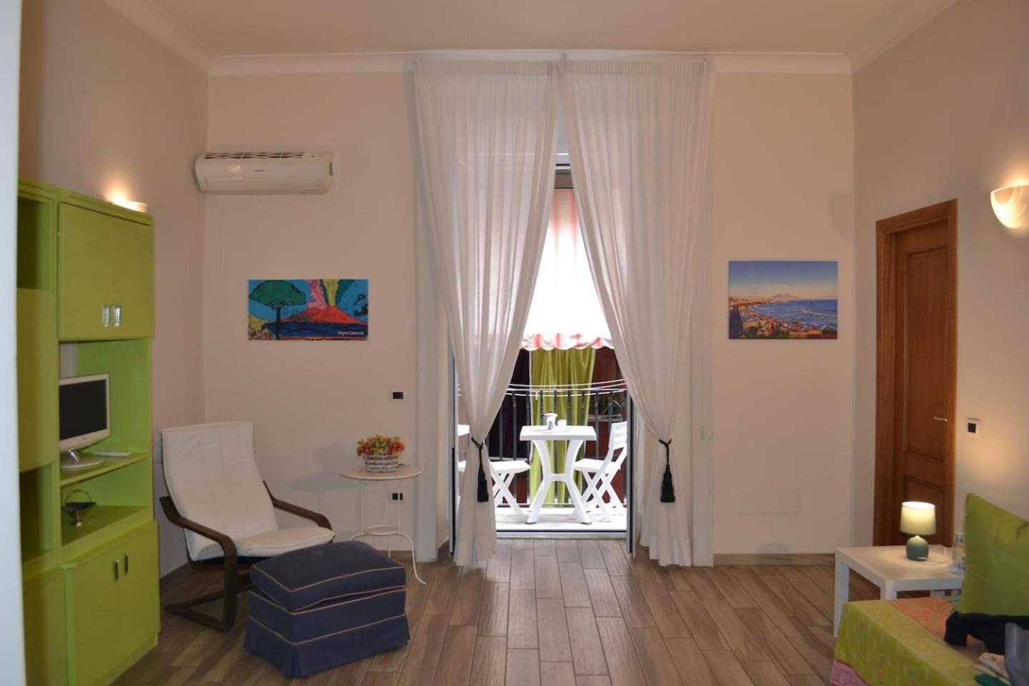 Appartement Traversa Toledo, Intero Al Plebiscito Napels